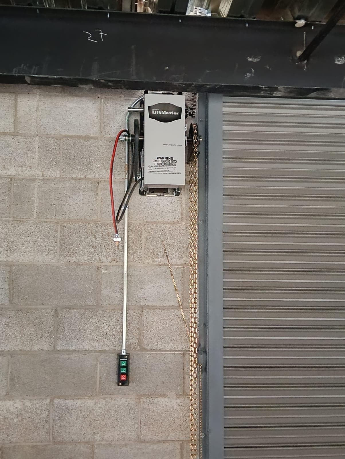 Motores para accesos industriales y residenciales